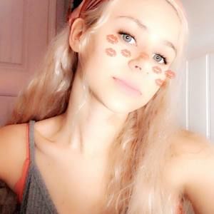 Meet your Posher, Dasha